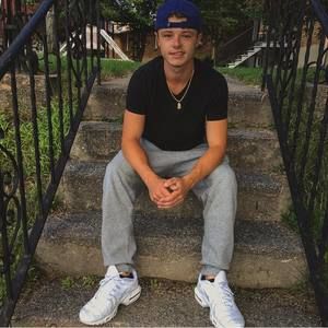 Meet your Posher, Lafleur